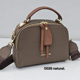 0026 Bolsa Transversal Pavão de Ouro Dome Clássica com Charm