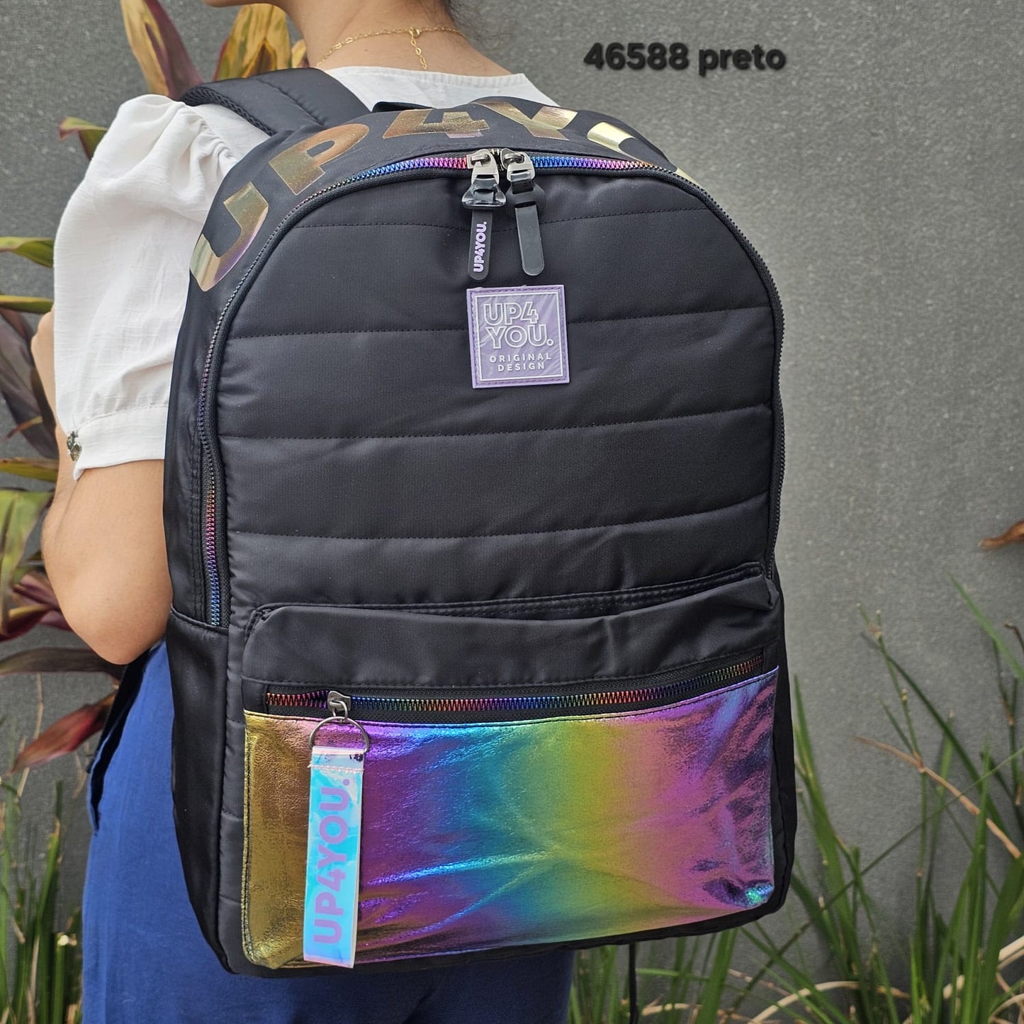 46588 Mochila Escolar UP4YOU