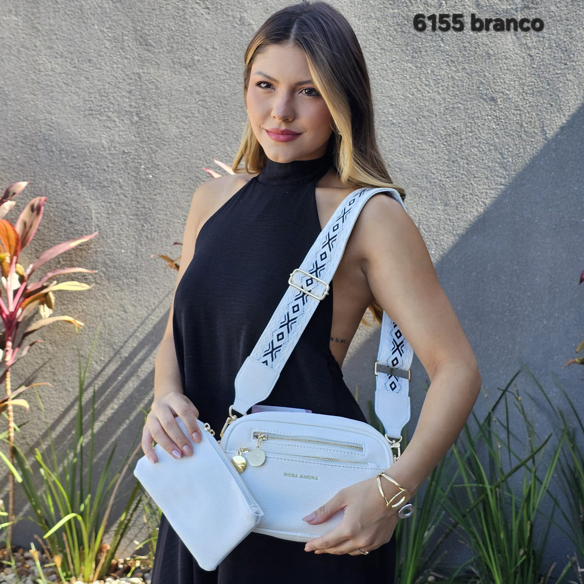 6155 Bolsa Transversal Rosa Amora: Elegância, Versatilidade e Necessaire Removível em PU